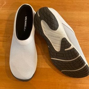 Merrell Encore Breeze 4  Birch Never Worn .Brand new